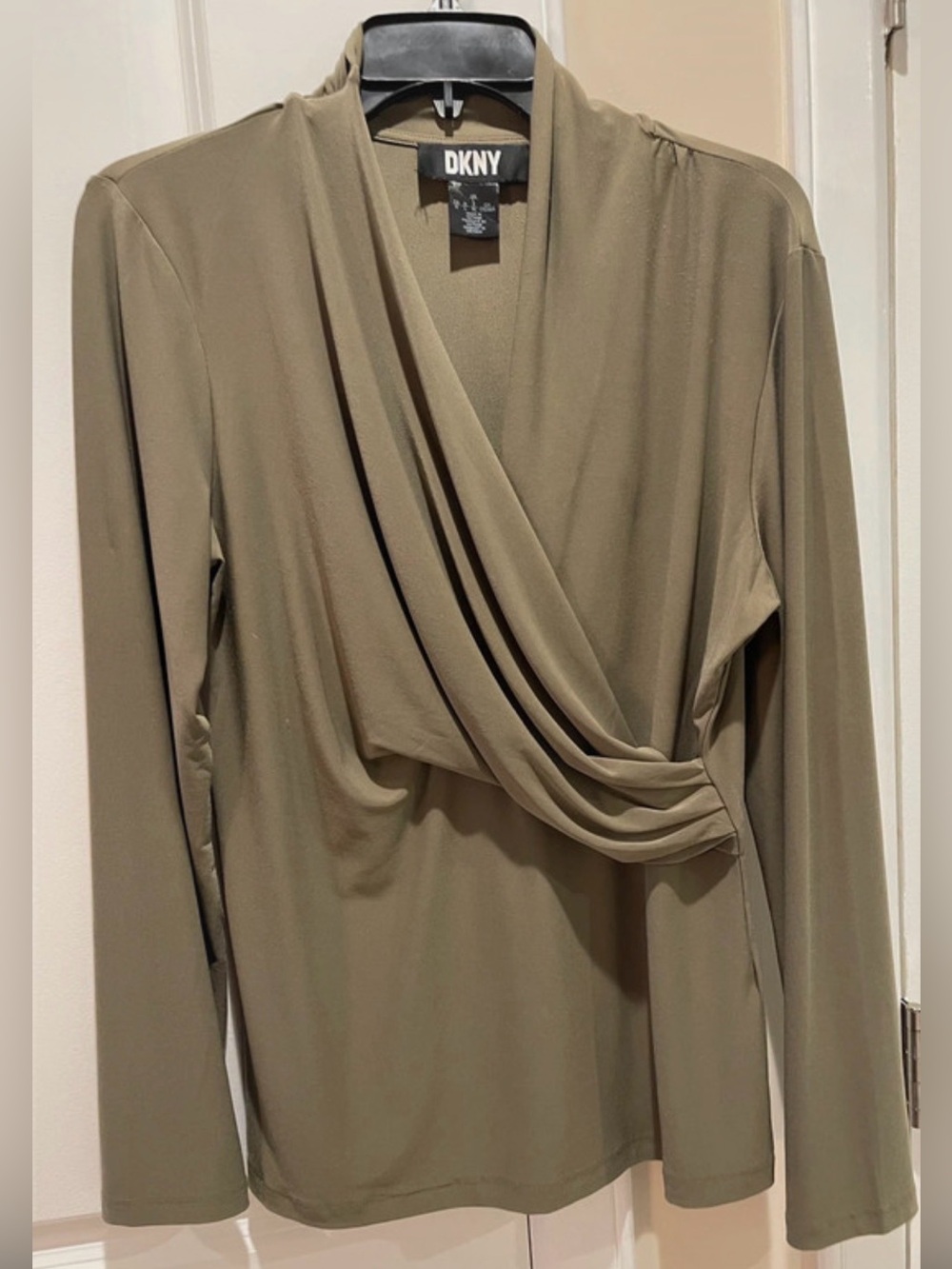 DKNY Olive Green Surplice Crossfront Long Sleeve Knit Top Size L - Picture 6 of 12